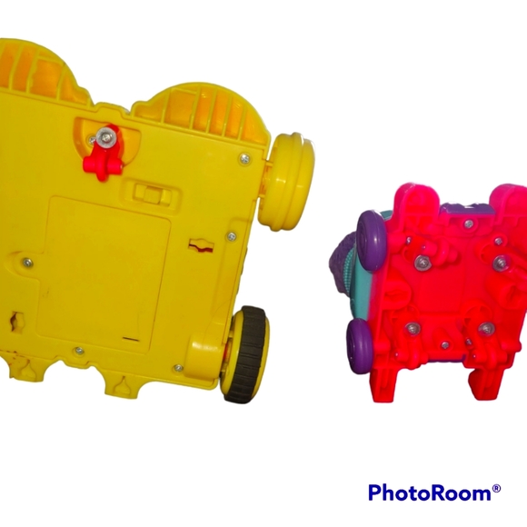 Roller Blade Minnie Mouse - Picture 3 of 5